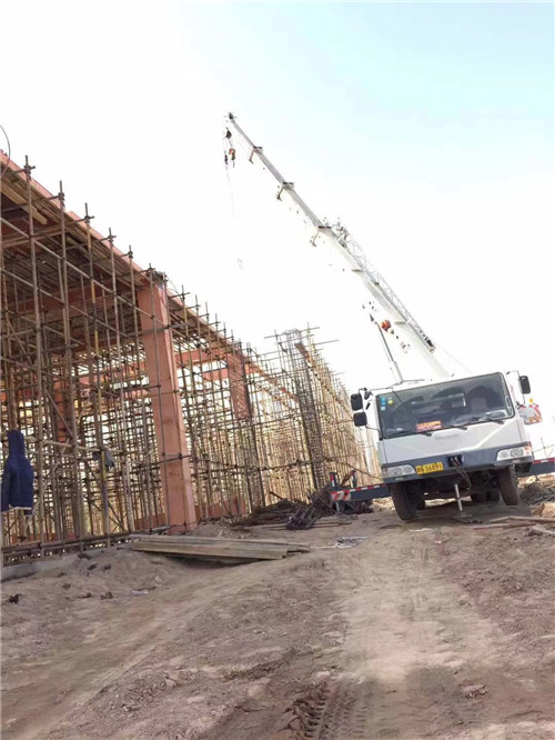 文昌市吊车作业的安全注意事项有哪些？